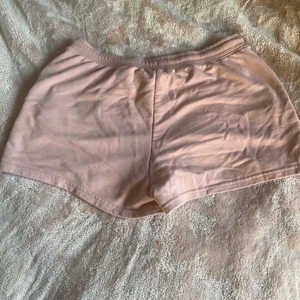 Pink drawstring shorts - Picture 2 of 2